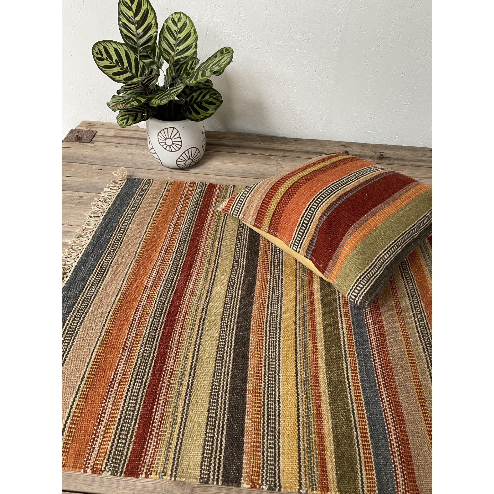 Natural Wool & Cotton Fairtrade Multi-Colour Stripe Ooty Kilim Rug with Tassled Ends 4 Sizes